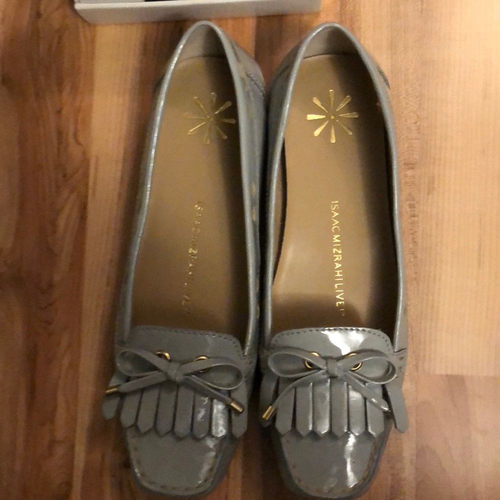Isaac Mizrahi grey loafer 6